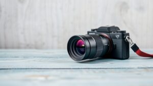 Jakie buty nosić do dżinsów dla mężczyzn? Stylowe opcje na każdą okazję