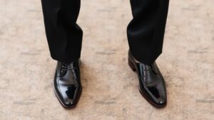 Jakie buty do smokingu? Sprawdź stylowe modele!